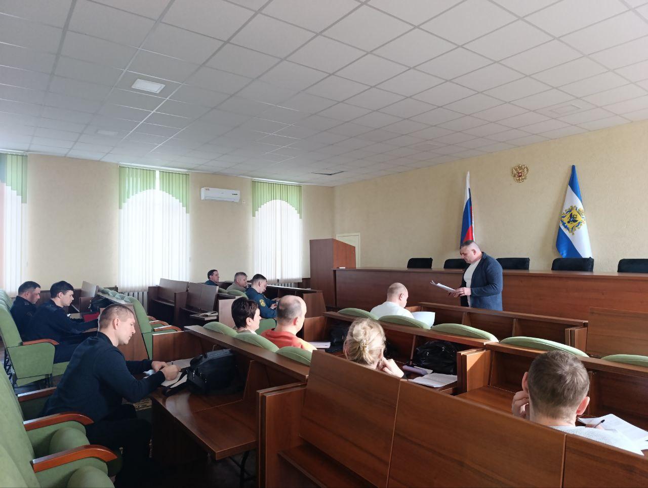 В Геническе состоялось плановое заседание комиссии по ЧС и пожарной безопасности Генического округа В Геническе состоялось плановое заседание комиссии по ЧС и пожарной безопасности Генического округа