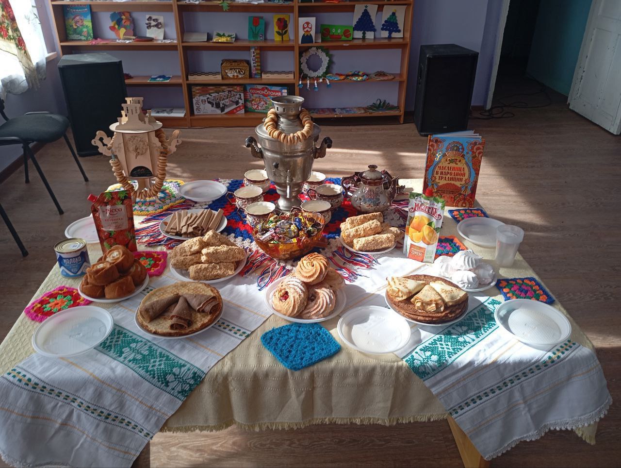 Фольклорный праздник «Масленица хороша, широка ее душа!» прошёл в Дудчинском сельском Доме культуры Фольклорный праздник «Масленица хороша, широка ее душа!» прошёл в Дудчинском сельском Доме культуры