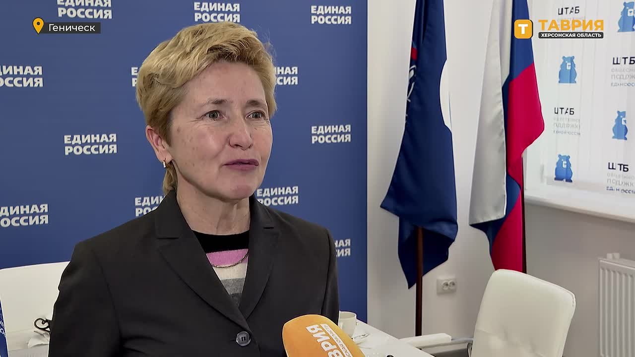 В Штабе общественной поддержки "Единой России" прошла встреча с медиками Херсонщины, приуроченная ко Дню фельдшера