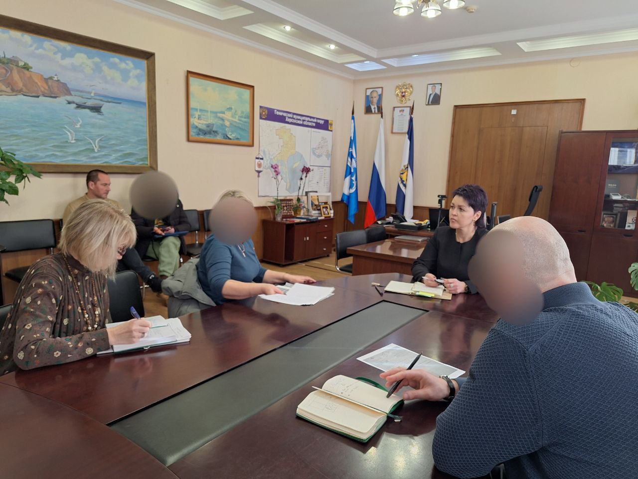 В Геническе состоялся приём семей участников СВО В Геническе состоялся приём семей участников СВО