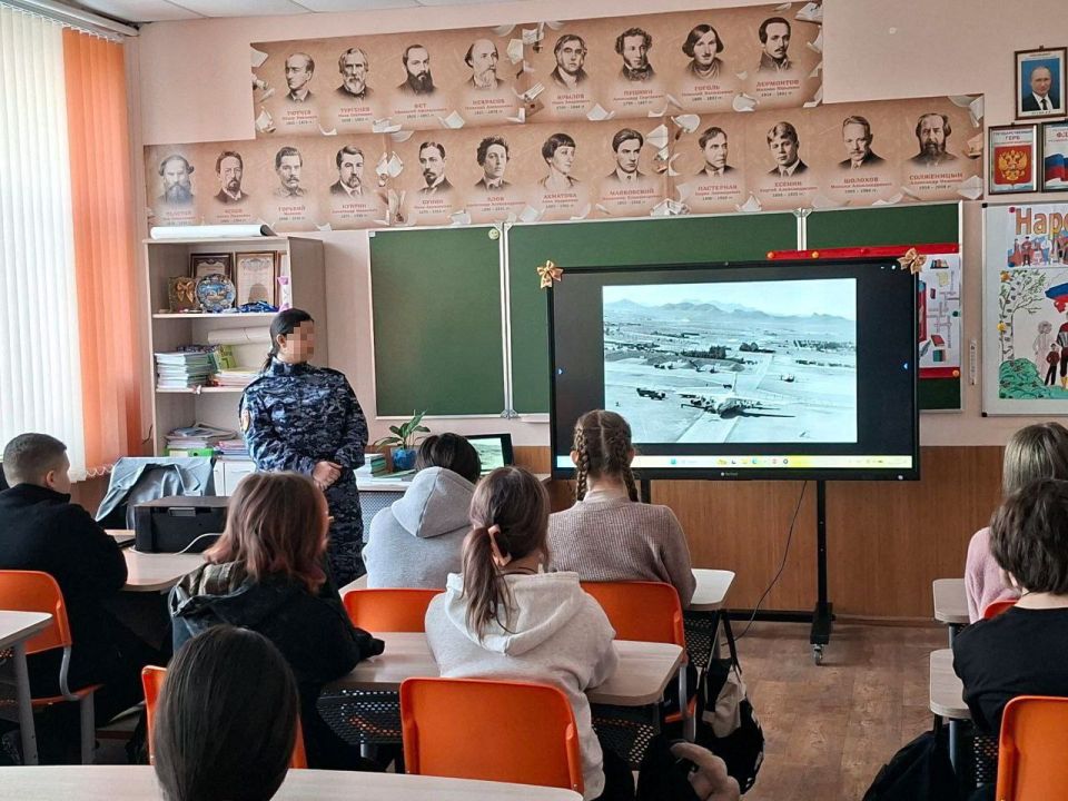 � 23 ������� ������������ ������� ������� �� ����������� �� ��������� � �����������