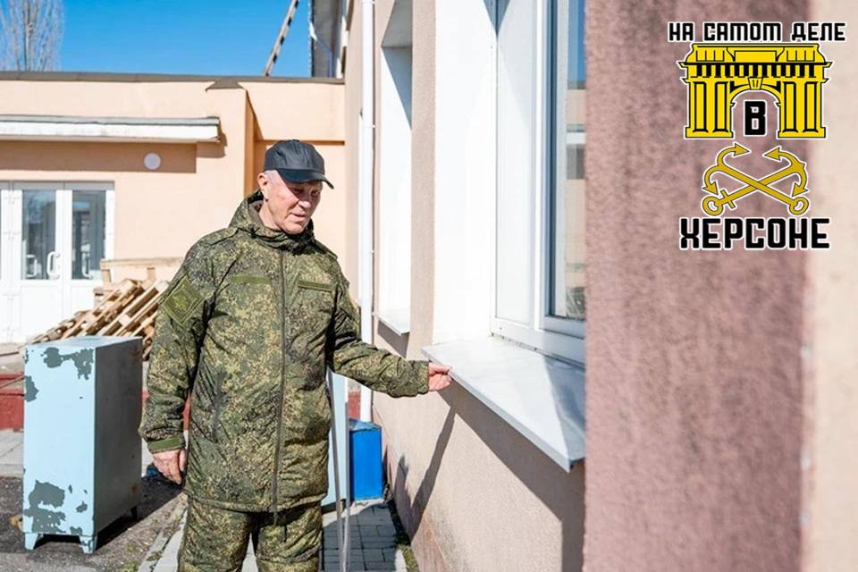 Сальдо устроил разнос строителям школы в Тавричанке