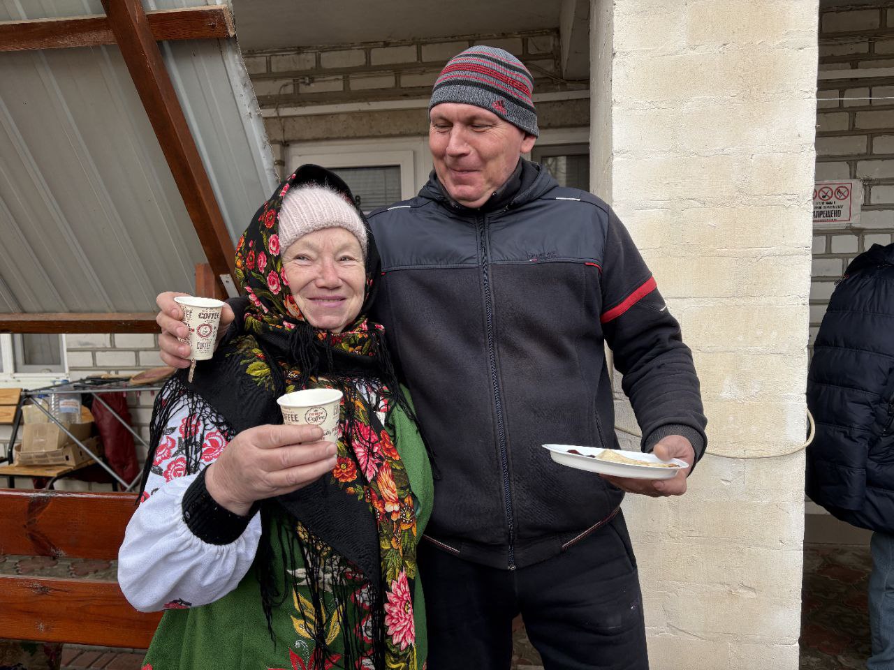 В Железном Порту для жителей пунктов временного размещения прошло праздничное мероприятие, организованное при поддержке регионального и местного отделений партии «Единая Россия» В Железном Порту для жителей пунктов временного размещения прошло праздничное мероприятие, организованное при поддержке регионального и местного отделений партии «Единая Россия»