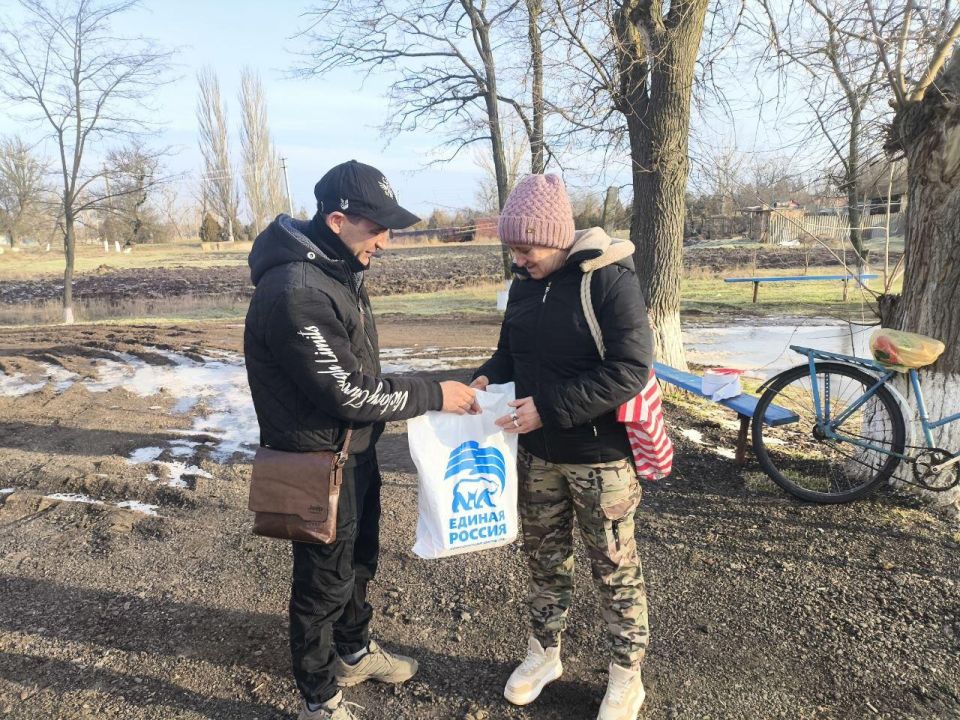 В Любимовской библиотеке прошло познавательное мероприятие «Знатоки русского языка!» к Международному дню родного языка В Любимовской библиотеке прошло познавательное мероприятие «Знатоки русского языка!» к Международному дню родного языка