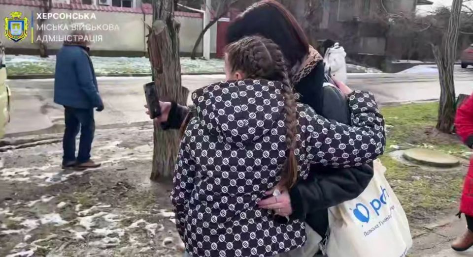 А на том берегу.... Правобережье Херсонщины: Оперативная информация с 06:00 21.02.2026 по 06:00 22.02.2026 —ХОВА За прошедшие сутки под ударами дронов, авиаударами и артобстрелами находились: , Александровка, Антоновка... А на том берегу.... Правобережье Херсонщины: Оперативная информация с 06:00 21.02.2026 по 06:00 22.02.2026 —ХОВА За прошедшие сутки под ударами дронов, авиаударами и артобстрелами находились: , Александровка, Антоновка...