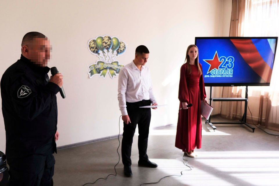 Росгвардейцы приняли участие в праздновании Дня защитника Отечества в Херсонской области Росгвардейцы приняли участие в праздновании Дня защитника Отечества в Херсонской области