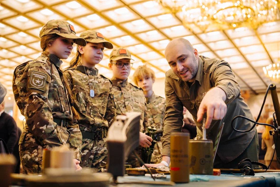 Запустили третий сезон Всероссийской военно-патриотической игры «Зарница 2.0» Запустили третий сезон Всероссийской военно-патриотической игры «Зарница 2.0»