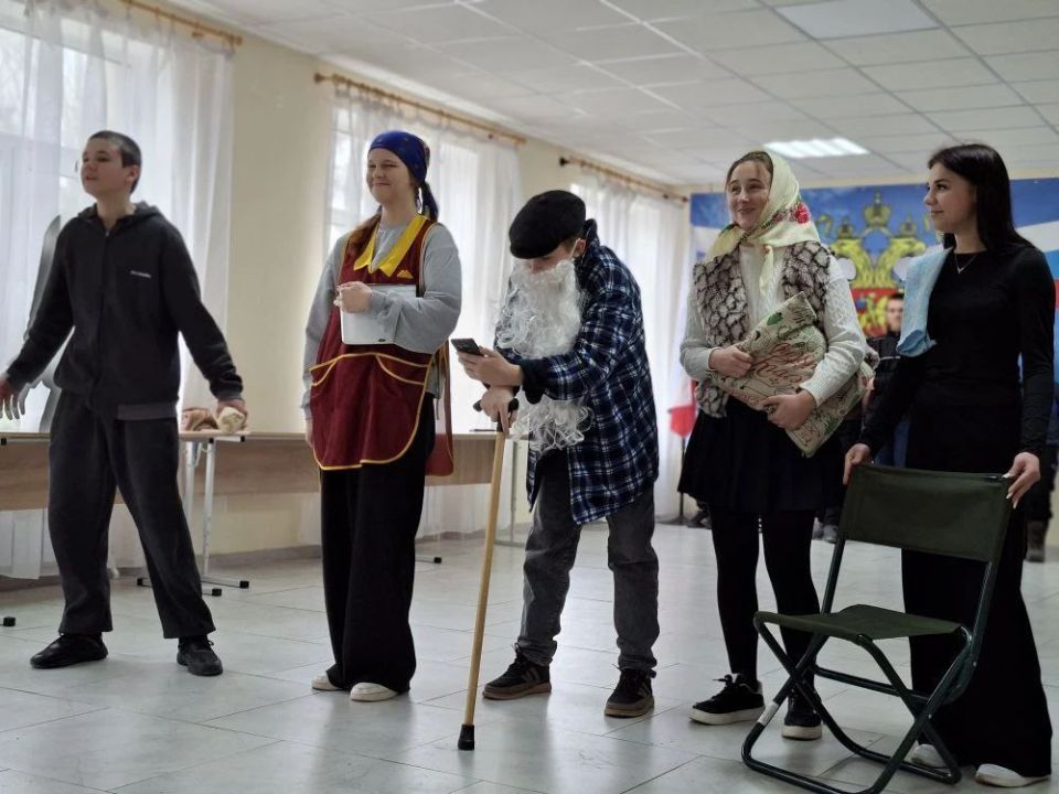 «А ну-ка, парни!»: соревнования ко Дню защитника Отечества в Красненской школе «А ну-ка, парни!»: соревнования ко Дню защитника Отечества в Красненской школе