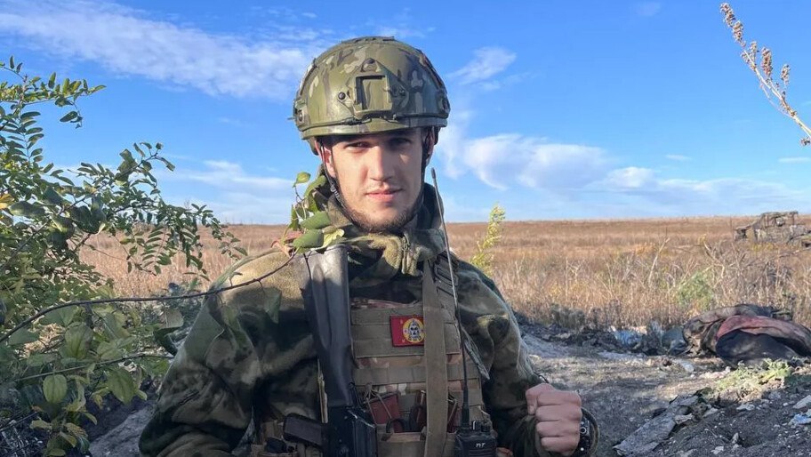 «Я дом свой защищаю»: путь Романа Жилкина от Геническа до передовой и обратно