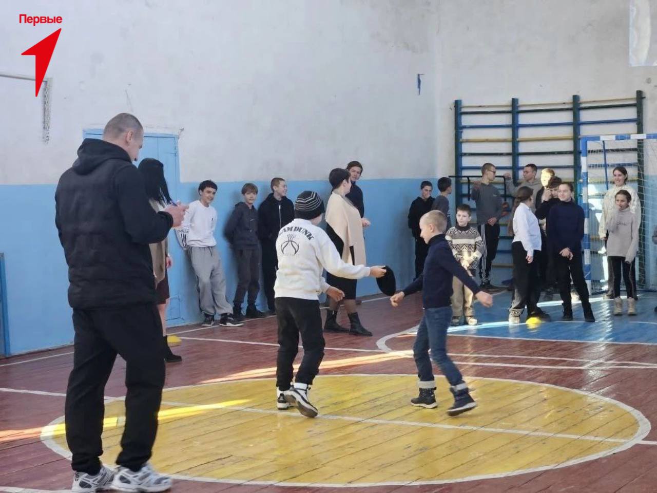 Первые Подовской школы приняли участие в масленичных гуляниях Первые Подовской школы приняли участие в масленичных гуляниях