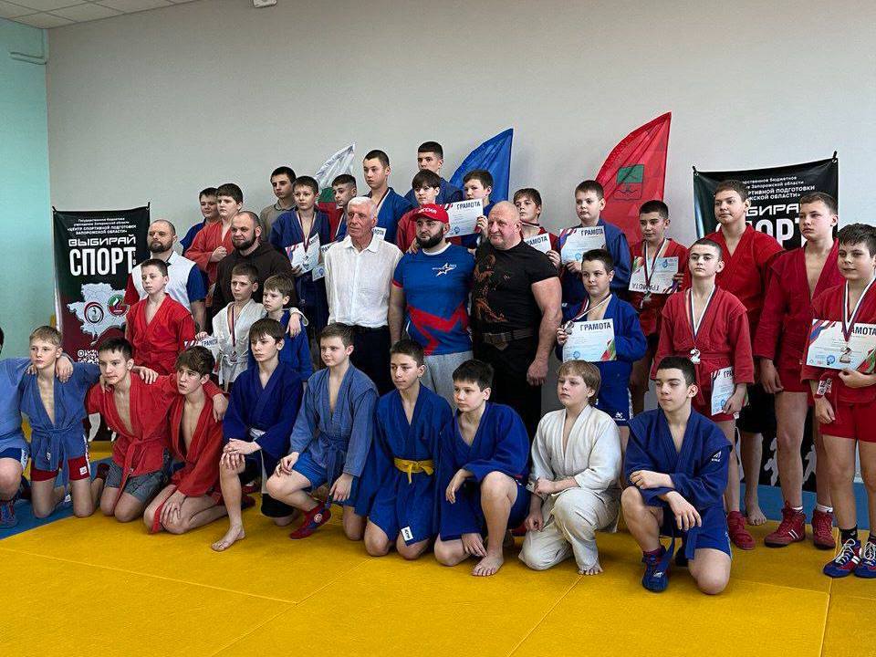 Сильнейшие — в Мелитополе: юные самбисты Херсонской области завоевали награды ко Дню защитника Отечества Сильнейшие — в Мелитополе: юные самбисты Херсонской области завоевали награды ко Дню защитника Отечества