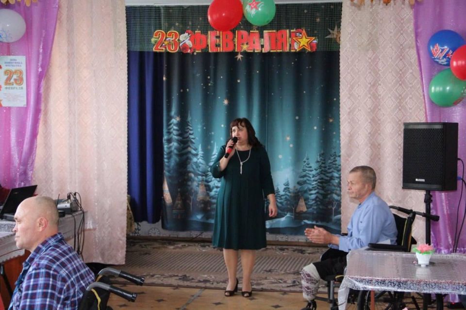 Тепло сердец — творческий коллектив МКУК «Чаплинский КДЦ» в гериатрическом пансионате Тепло сердец — творческий коллектив МКУК «Чаплинский КДЦ» в гериатрическом пансионате