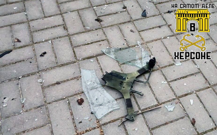 Вчера вечером неизвестные совершили две атаки на сотрудников правоохранительных органов в Херсоне Вчера вечером неизвестные совершили две атаки на сотрудников правоохранительных органов в Херсоне