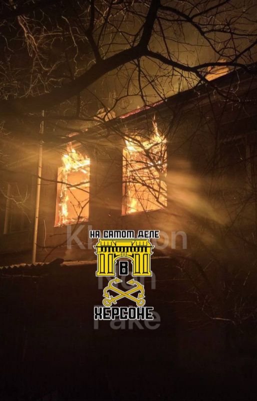 Ночной пожар в Днепровском районе Херсона Ночной пожар в Днепровском районе Херсона