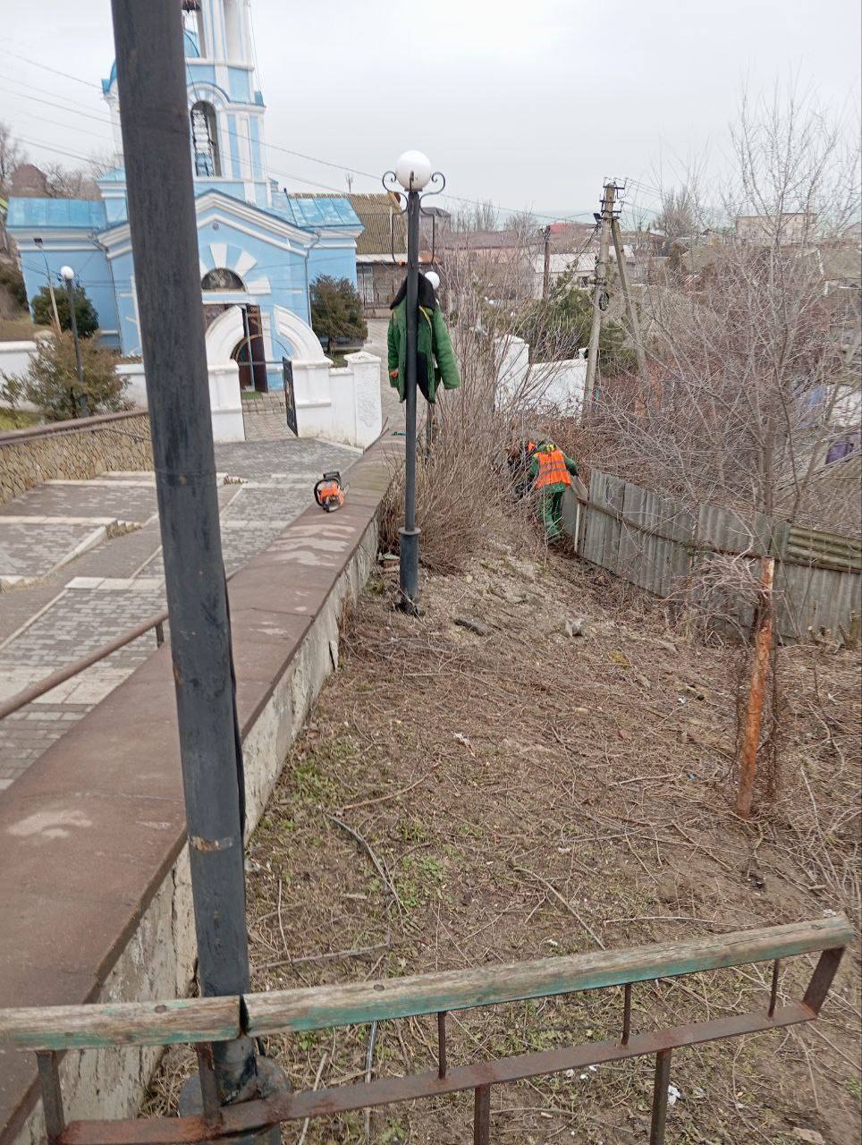 25 февраля работники МКУ «Азовкоммунсервис» провели плановые и внеплановые работы по санитарной очистке и благоустройству в населённых пунктах Генического округа 25 февраля работники МКУ «Азовкоммунсервис» провели плановые и внеплановые работы по санитарной очистке и благоустройству в населённых пунктах Генического округа