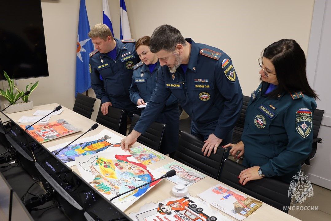 МЧС Херсонской области: подвели итоги конкурса рисунков, посвященного 100-летию органов ГПН