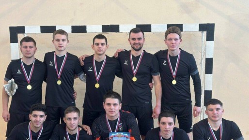 Футболисты из Скадовска завоевали Кубок Армянска по футзалу