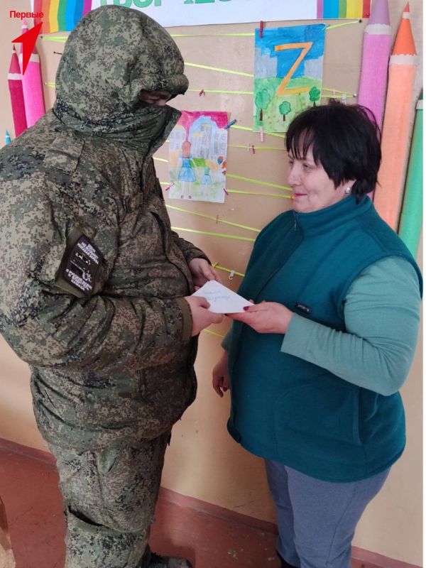 Первые Новотроицкого округа объединились, чтобы поздравить защитников Отечества Первые Новотроицкого округа объединились, чтобы поздравить защитников Отечества
