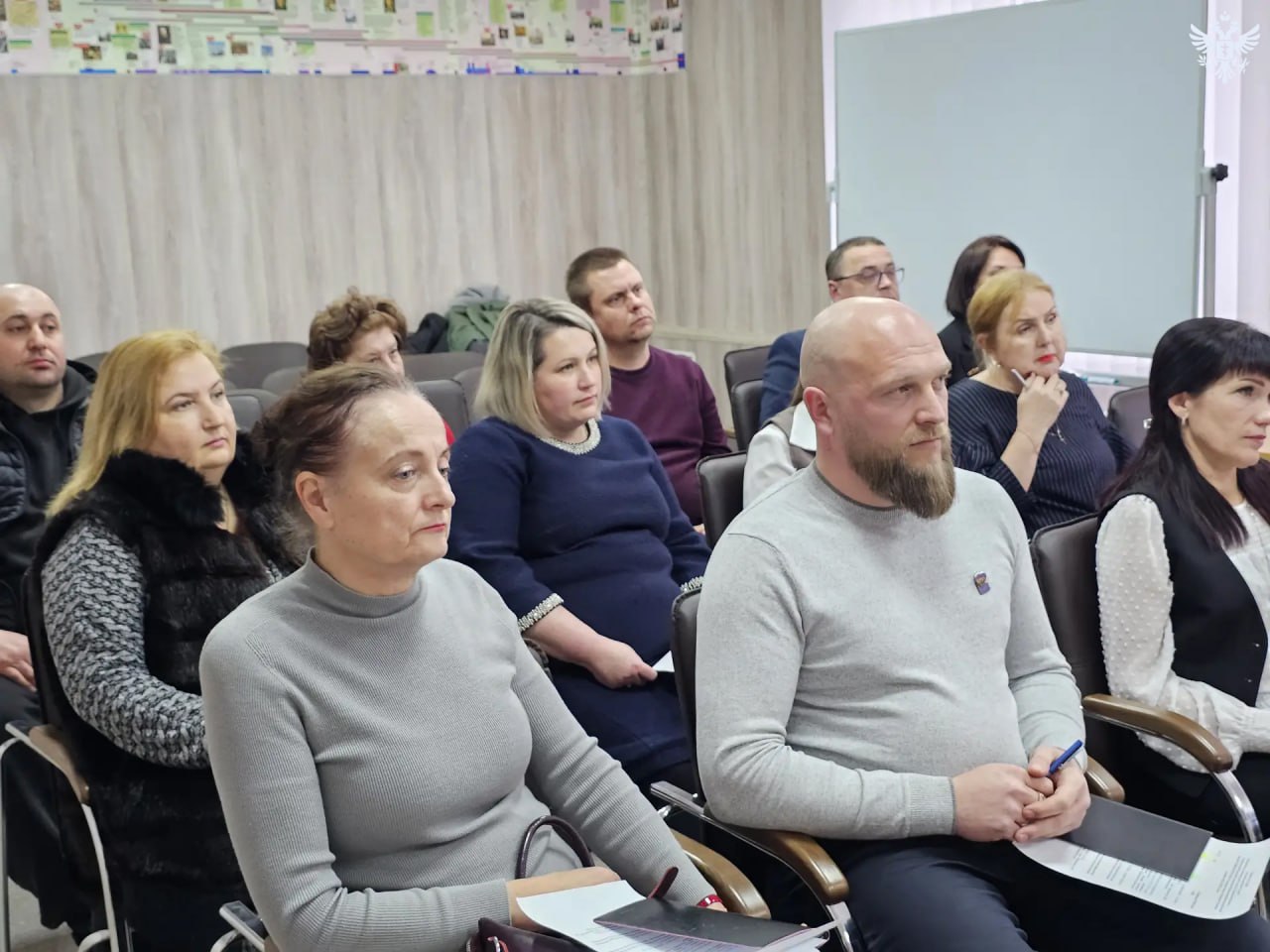 В Чаплинском округе по программе «Единой России» построили три ФАПа и закупили девять машин скорой В Чаплинском округе по программе «Единой России» построили три ФАПа и закупили девять машин скорой