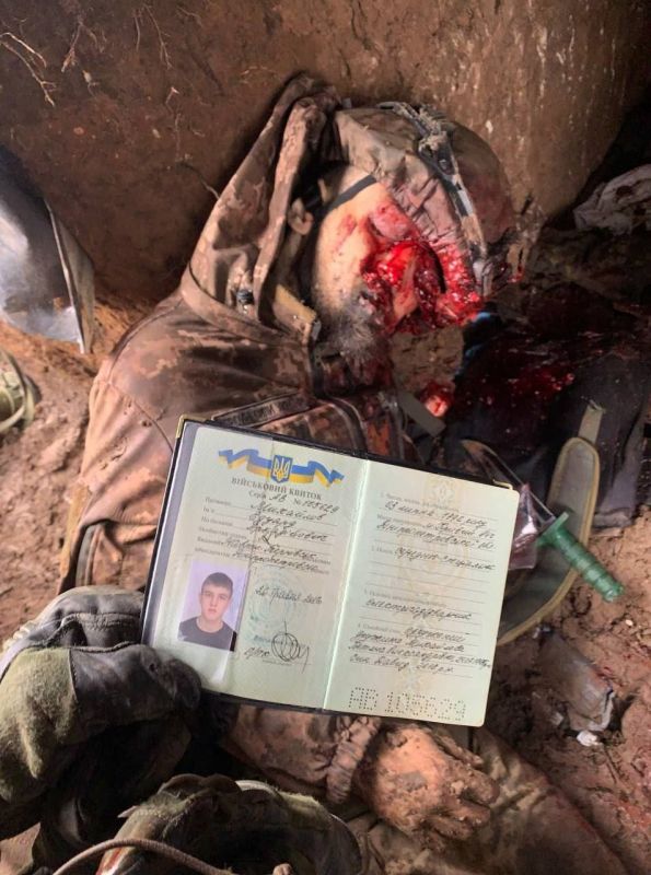 18+. ��� 200. ��������-����� ���������� �������