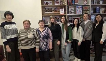 В отделении ГКУ ХО «ЦЗН ХО» в Чаплинском МО состоялось заседание женского клуба «Ты можешь ВСЁ!»