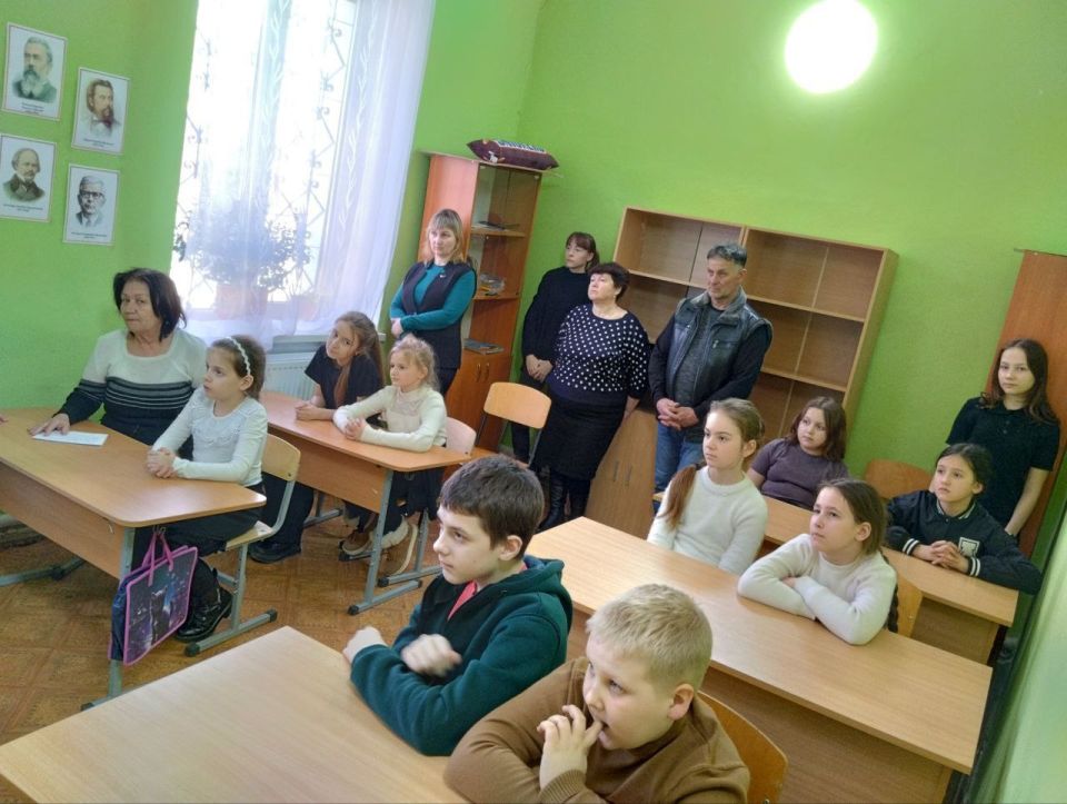 Фонд "Мост поколений" совместно с организаторами Всероссийского фестиваля "Перерыв на кино" проводит значимое мероприятие, посвященное празднованию Дня защитника Отечества Фонд "Мост поколений" совместно с организаторами Всероссийского фестиваля "Перерыв на кино" проводит значимое мероприятие, посвященное празднованию Дня защитника Отечества