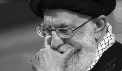 Массовые акции скорби по Али Хаменеи, погибшему в результате удара США и Израиля, проходят в Иране