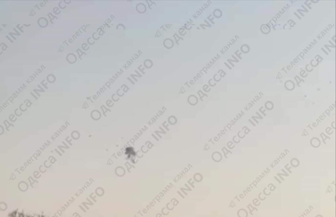 Обстановка в Одессе Были как сбития так и прилёты