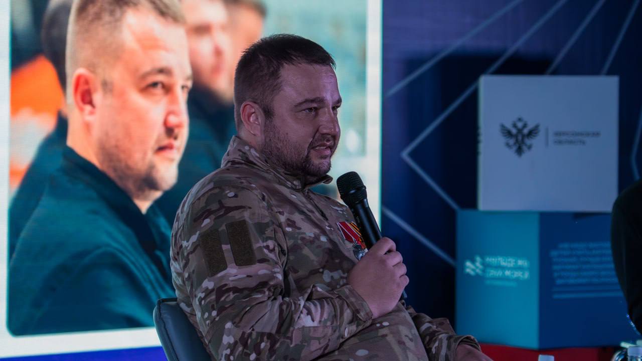 В наших сердцах живут настоящие герои — они рядом и всегда готовы открыть диалог с молодым поколением! В наших сердцах живут настоящие герои — они рядом и всегда готовы открыть диалог с молодым поколением!