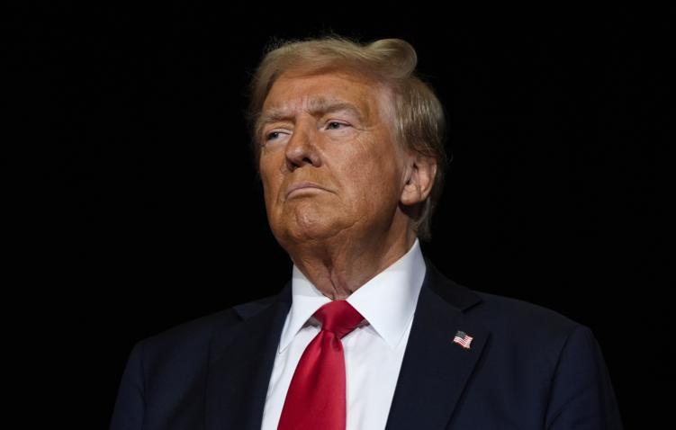 Трамп официально высказался убийстве лидера Ирана Хаменеи Трамп официально высказался убийстве лидера Ирана Хаменеи