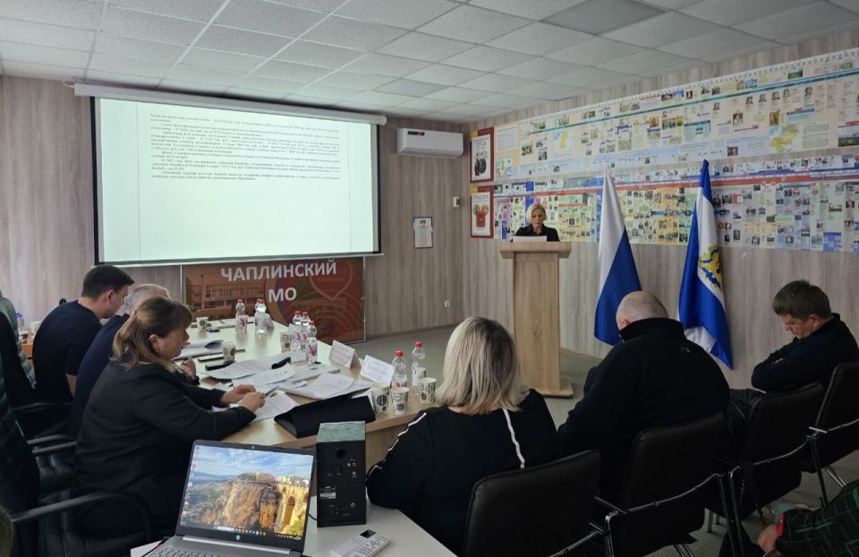 Глава Чаплинского округа отчиталась о работе за 2025 год Глава Чаплинского округа отчиталась о работе за 2025 год