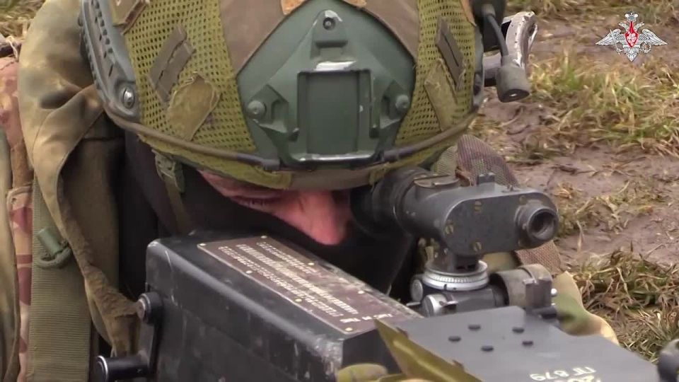 Расчеты АГС-17 группировки войск «Днепр» проводят учения на полигоне в Запорожской области