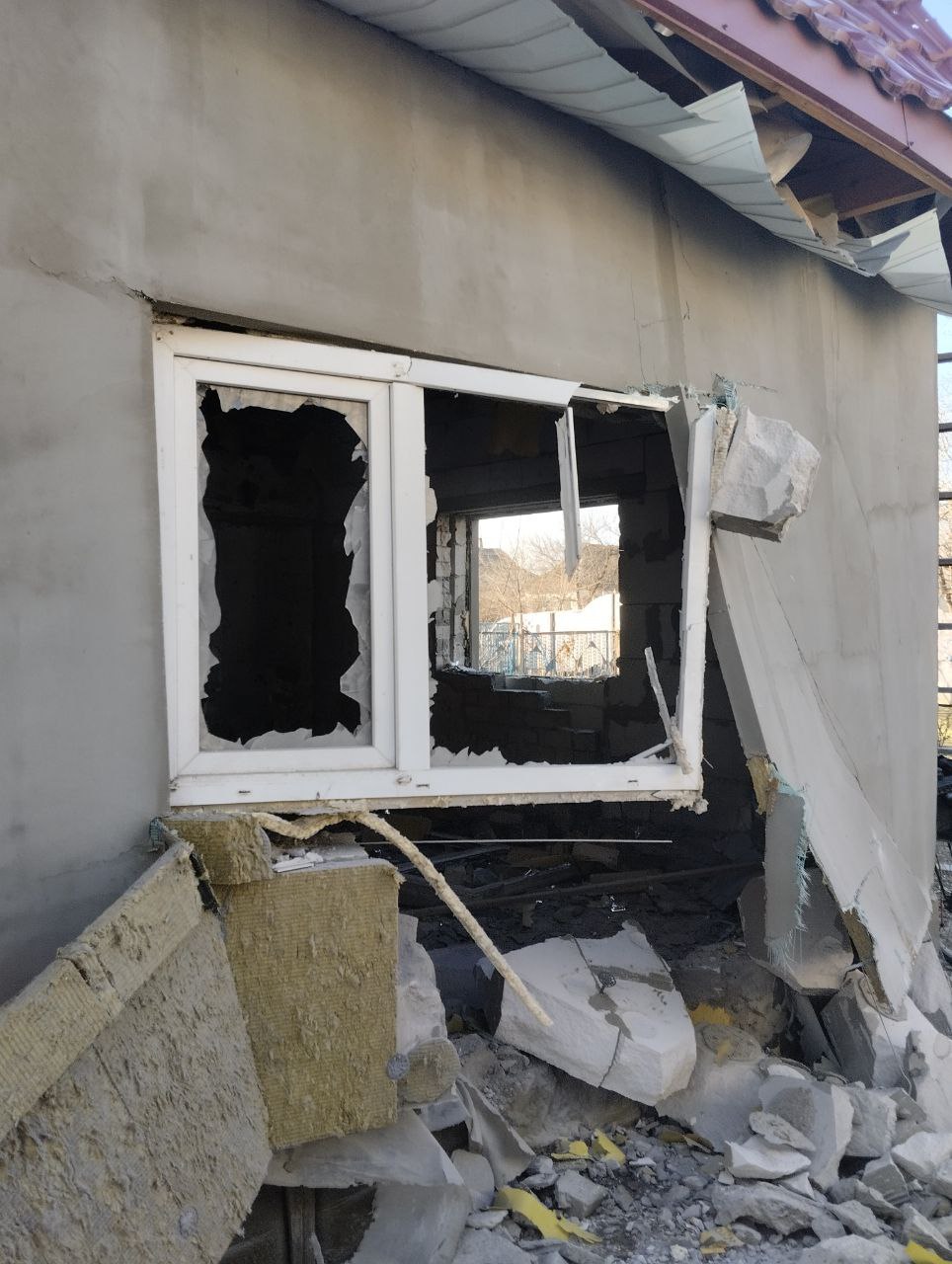 WarGonzo: Пятеро погибших и шестеро раненых: ВСУ атаковали отдел полиции в Херсонской области WarGonzo: Пятеро погибших и шестеро раненых: ВСУ атаковали отдел полиции в Херсонской области