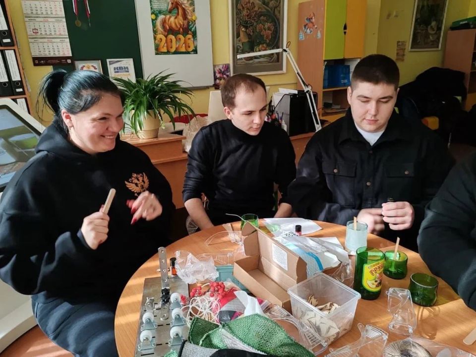 Экологический мастер-класс по созданию свечей прошел для студентов в ХГПУ Экологический мастер-класс по созданию свечей прошел для студентов в ХГПУ