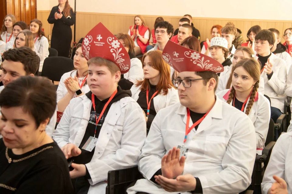 В Геническом медицинском колледже прошёл важный этап форума ВОД «Волонтеры-медики» В Геническом медицинском колледже прошёл важный этап форума ВОД «Волонтеры-медики»