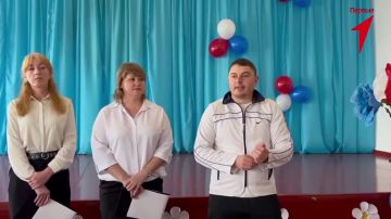 Первые Строгановской школы приняли участие в мероприятии ко Дню наставника