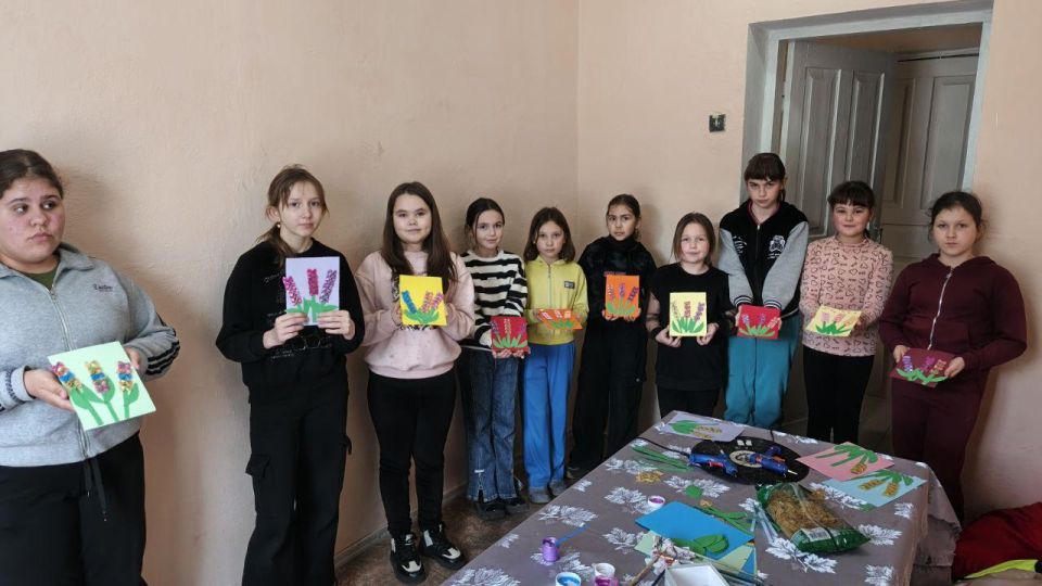 В Широчанском сельском Доме культуры Скадовского округа состоялся мастер-класс «Нашим дамам» в преддверии 8 Марта В Широчанском сельском Доме культуры Скадовского округа состоялся мастер-класс «Нашим дамам» в преддверии 8 Марта