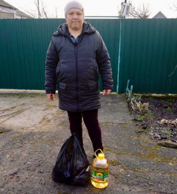 В период священного месяца Рамадан по моей инициативе совместно с религиозной организацией «ИМАН» и при участии начальника территориального отдела пгт Новоалексеевка Алиева Асана Ремзиевича посетили 35 жителей пгт Рыково В период священного месяца Рамадан по моей инициативе совместно с религиозной организацией «ИМАН» и при участии начальника территориального отдела пгт Новоалексеевка Алиева Асана Ремзиевича посетили 35 жителей пгт Рыково