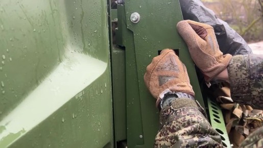 Владимир Сальдо: В группировке войск «Днепр» связисты 4-й военной базы ежедневно обеспечивают командование закрытыми каналами связи