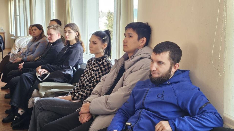 Скадовск: собрание по вопросам грантов и развития молодёжной политики Скадовск: собрание по вопросам грантов и развития молодёжной политики