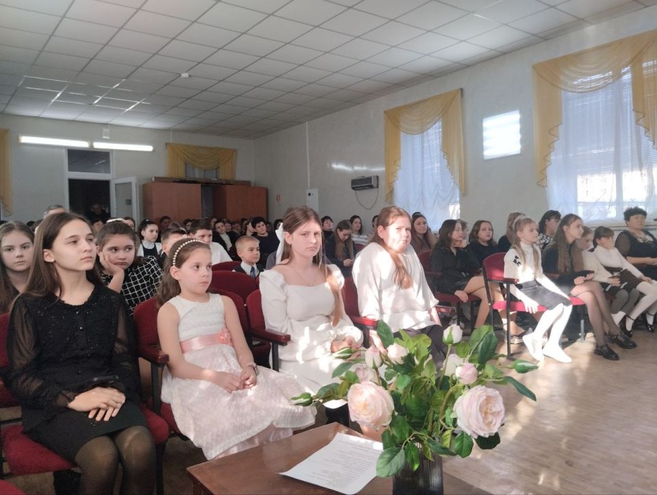 8В Новотроицкой детской музыкальной школе прошёл праздничный концерт, посвящённый Международному женскому дню 8В Новотроицкой детской музыкальной школе прошёл праздничный концерт, посвящённый Международному женскому дню