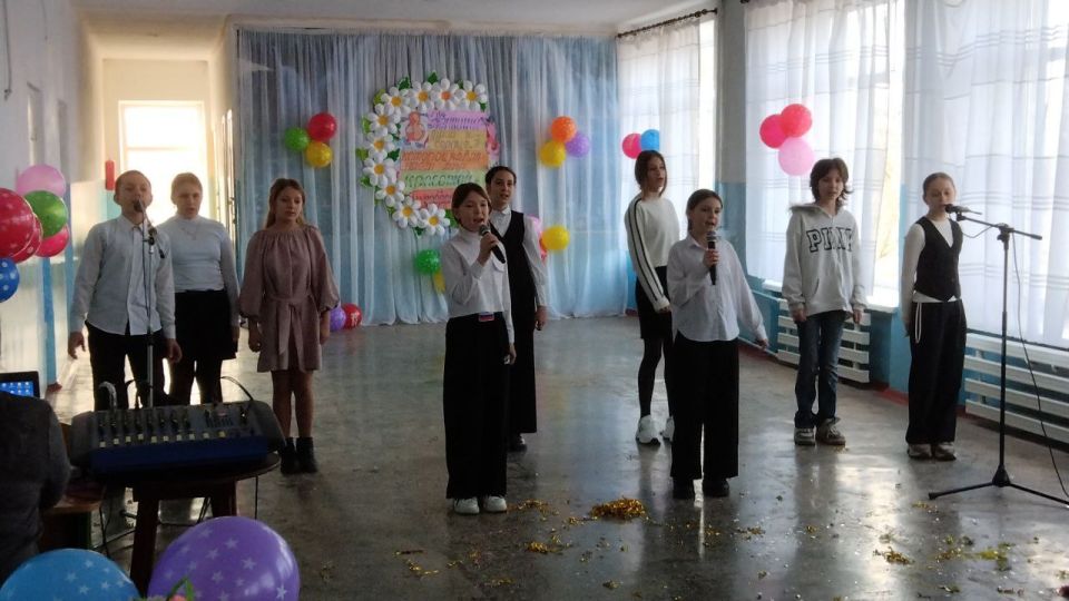 В школе Великолепетихского округапрошло мероприятие посвященное Марта "Женщина – душа и сердце, которое наполняет мир красотой и заботой" В школе Великолепетихского округапрошло мероприятие посвященное Марта "Женщина – душа и сердце, которое наполняет мир красотой и заботой"