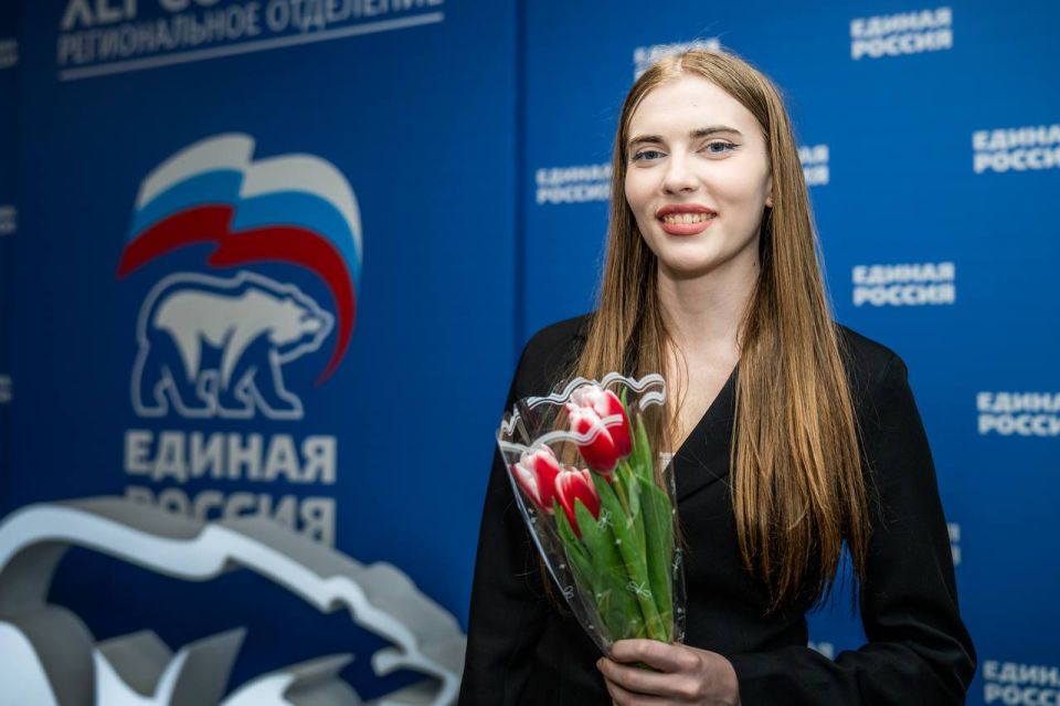 Владимир Сальдо: На партийном форуме «Есть результат!» подвели итоги реализации народной программы «Единой России» в Херсонской области Владимир Сальдо: На партийном форуме «Есть результат!» подвели итоги реализации народной программы «Единой России» в Херсонской области