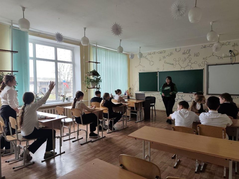 Для школьников Скадовского округа провели урок безопасности при встрече с дикими животными Для школьников Скадовского округа провели урок безопасности при встрече с дикими животными
