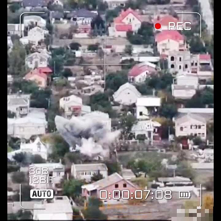 � �������������� ���������� 18-� ����� �������� �� ������ �������