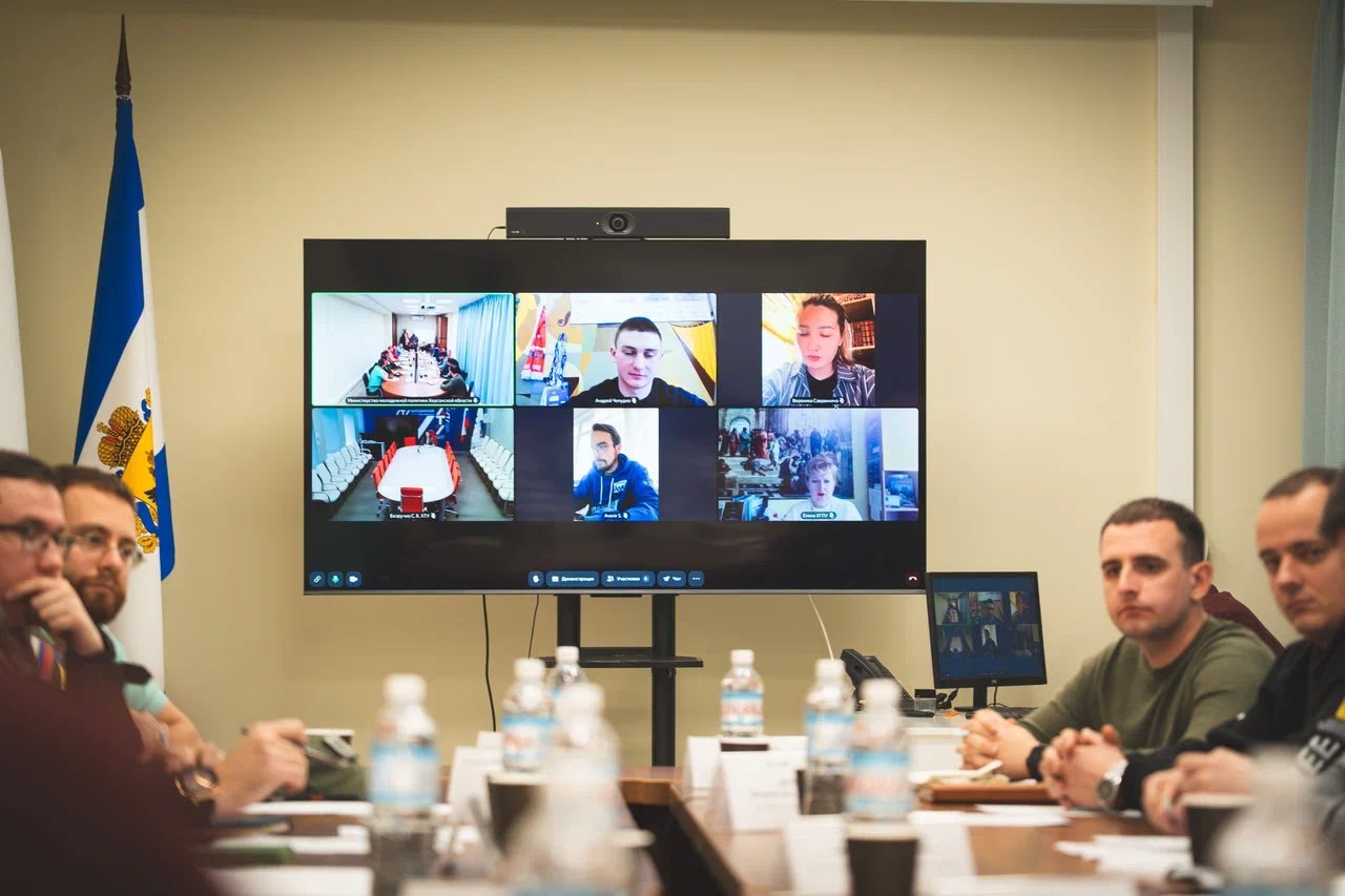 Представитель Херсонского РО ВСКС Руслан Агаев принял участие в первом заседании Общественного совета при Министерстве молодежной политики Представитель Херсонского РО ВСКС Руслан Агаев принял участие в первом заседании Общественного совета при Министерстве молодежной политики