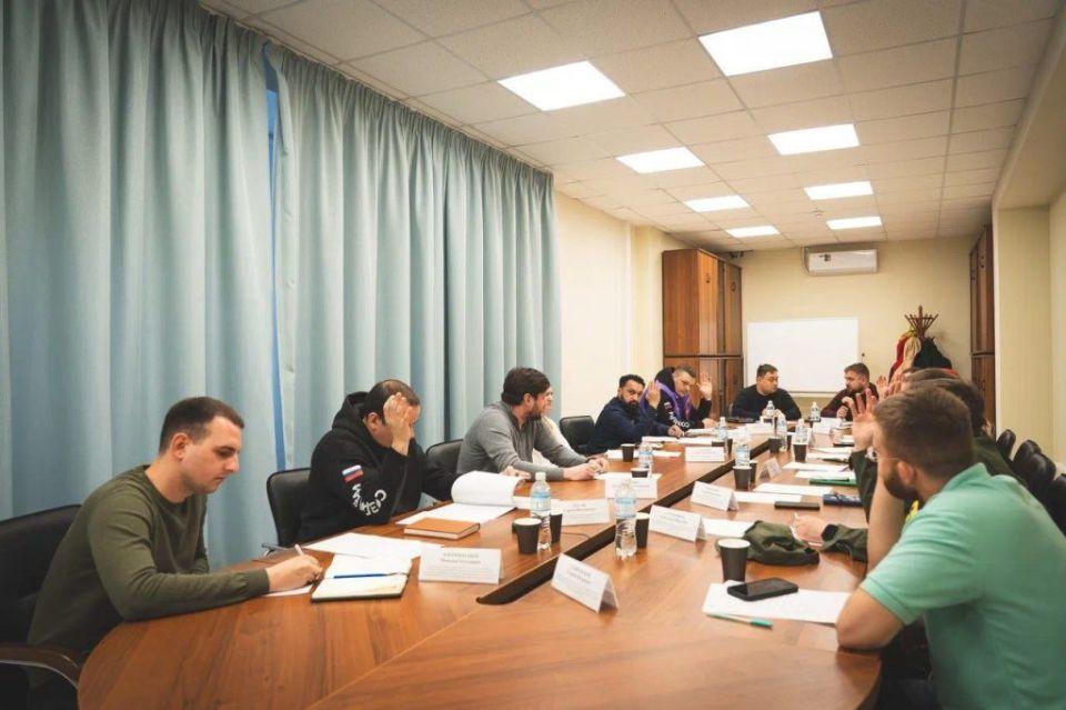 Представитель Херсонского РО ВСКС Руслан Агаев принял участие в первом заседании Общественного совета при Министерстве молодежной политики Представитель Херсонского РО ВСКС Руслан Агаев принял участие в первом заседании Общественного совета при Министерстве молодежной политики