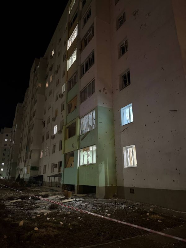 Харьков: прилёт в жилой дом на Индустриальной Харьков: прилёт в жилой дом на Индустриальной