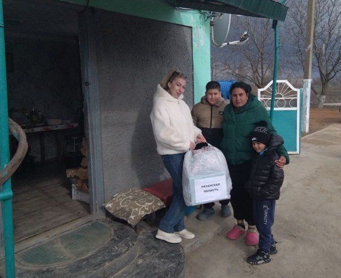 Рязанцы оказали поддержку многодетным семьям в Великолепетихском округе Рязанцы оказали поддержку многодетным семьям в Великолепетихском округе