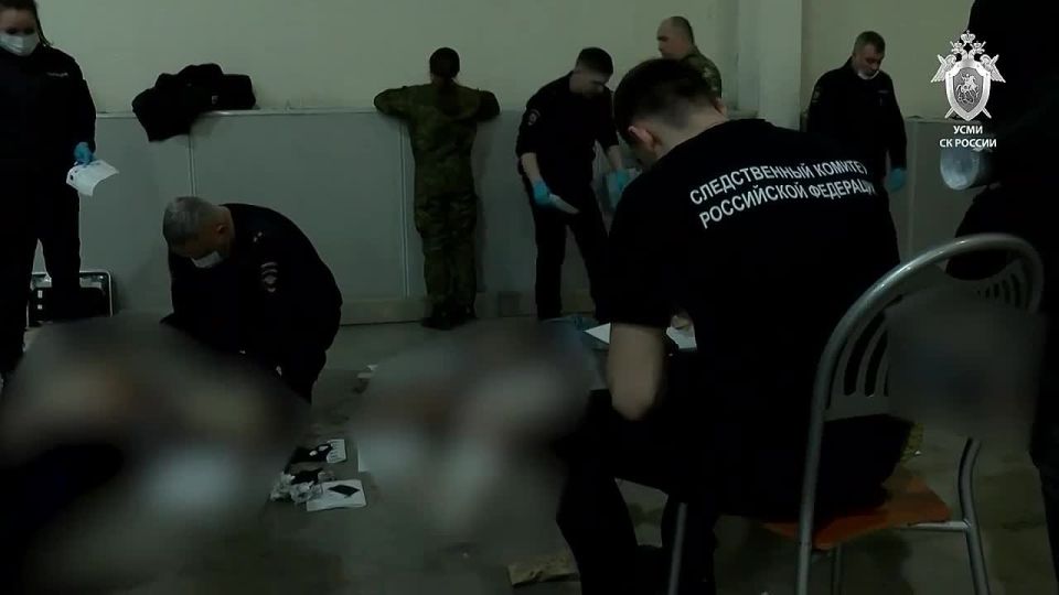 СК продолжает расследовать дело в отношении двух организаторов и четырех участников террористической организации, причастных к терактам в "Крокус сити холле", сообщила официальный представитель ведомства Светлана Петренко